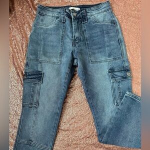 KanCan Jeans Women’s 25 Denim Dark Wash Avery Straight Leg Cargo, Trend, Pockets